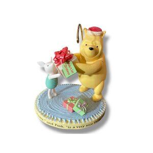 A Hallmark Disney - Winnie Pooh & Piglet - Baby's First Christmas Ornament 2008